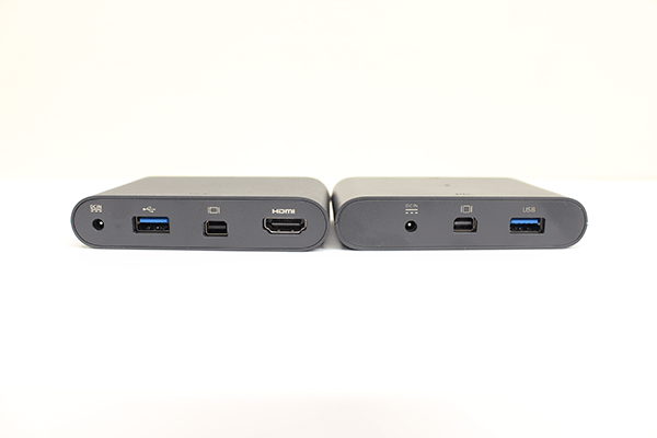 左：VIVE　右：VIVE Pro PC側に繋ぐ端子はHDMIが削除され、DisplayPortのみに変更されている