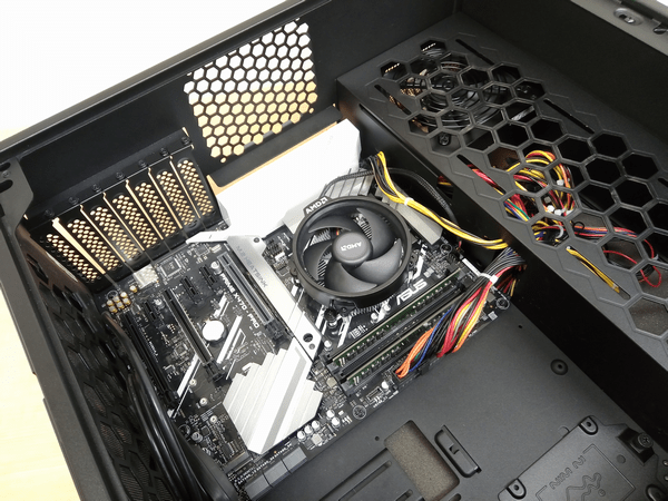 自作PCパーツセット E8500+GTX560ti+P5Q-E+WIN+700W