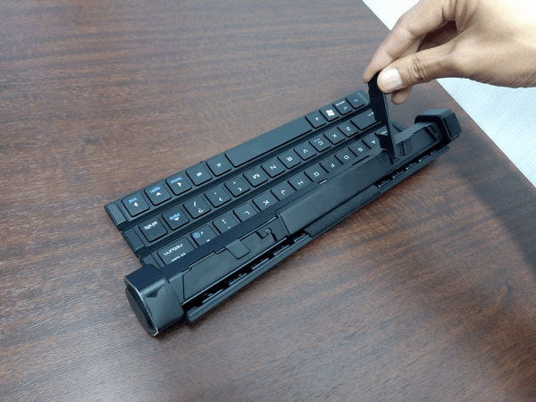 Bluetooth スピーカー搭載キーボード 折り畳める！「Gotype
