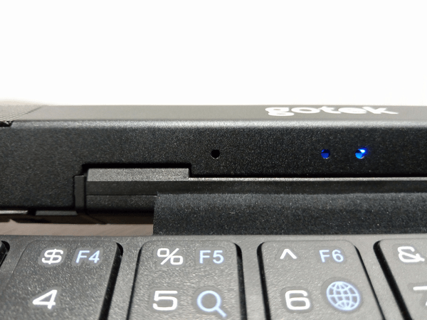 Gotypeのスピーカー部に搭載された内蔵マイク