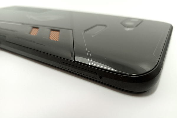 ASUS ROG Phone(ZS600KL)実機速攻レビュー | パソコン工房 NEXMAG