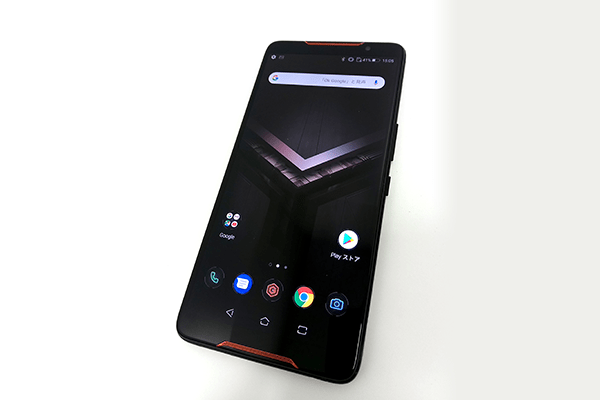 ASUS「ROG Phone」本体前面