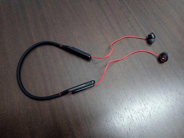 Spearhead VR BT In-ear headphone本体