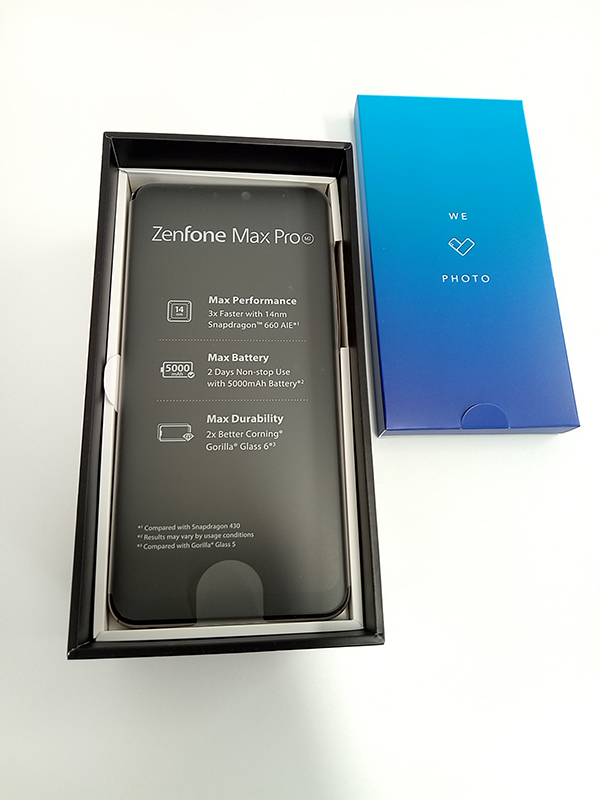 ZenFone Max Pro(M2)、ZenFone Max (M2)の化粧箱