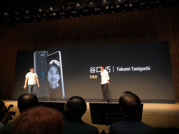 プロカメラマンの谷口 巧氏がゲスト登壇