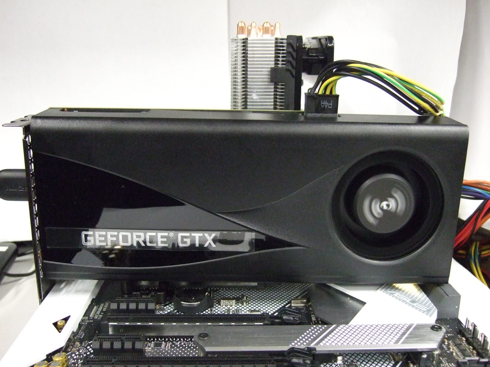 【新品未使用】NVIDIA GeForce RTX1660 super