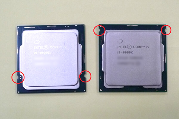 表面から見たCPU 第10世代CPU(左)と第9世代CPU(右)。赤丸部分は切り欠き位置。