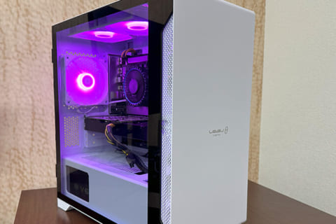 ゲーミングPC「LEVELθ」に追加されたさくらモデルをフォトレビューのイメージ画像