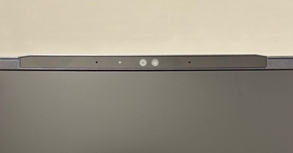 Windows Hello対応の500万画素WEBカメラ内蔵