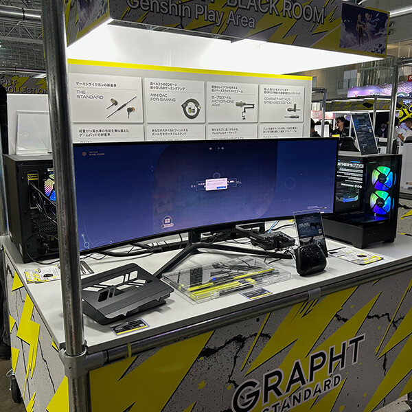 インテルブースの様子
