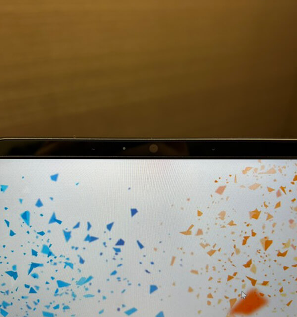 200万画素のWebカメラを搭載