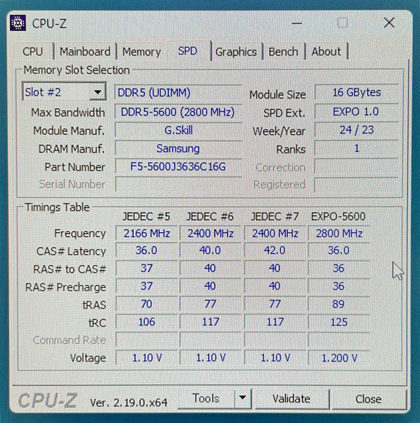 CPU-Zでメモリ情報を確認