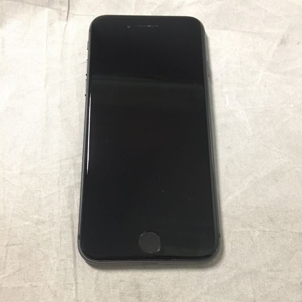 iPhone 8 Space Gray 64 GB docomo