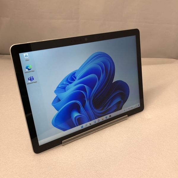 Surface Go3 Core i3 本体(8VD-00014)