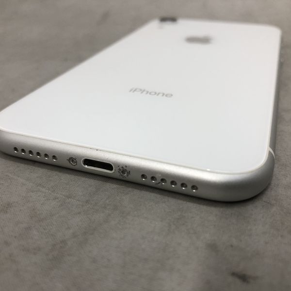iPhoneXR 64GB ホワイト ドコモ  SIMフリー 新品未開封