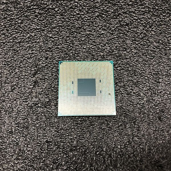 AMD 〔中古〕Ryzen 3 2200G 〔3.5GHz／SOCKET AM4〕（中古1ヶ月保証