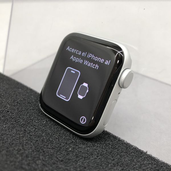 Apple Watch SE アップル ウォッチSE シルバーアルミニウム