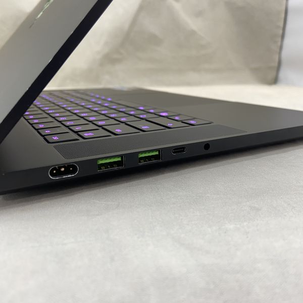 RAZER 〔中古〕Razer Blade 15 RZ09-0367BJC3 インテル® Core
