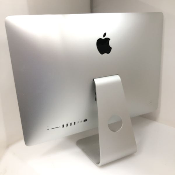 APPLE 〔中古〕iMac 21.5-inch Mid 2017 MNE02J／A〔10.15