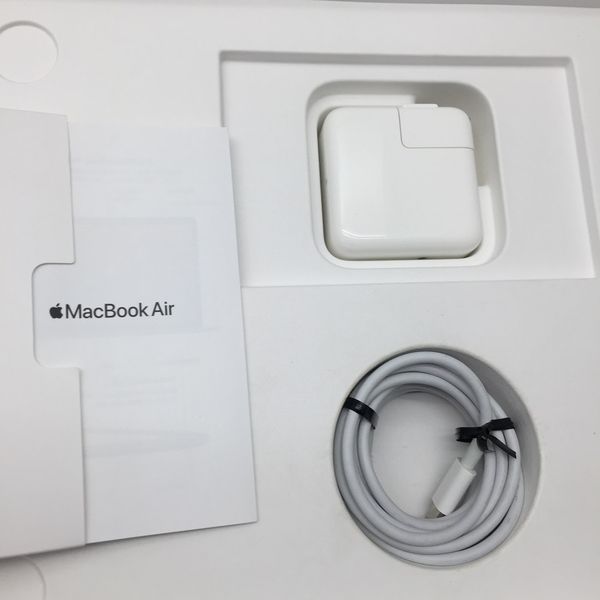 Mac (Apple) - 13.3インチMacBook Air 8コアCPU7コアGPU M1ゴールド 13.3インチMacBook Air [整備済製品] 8コアCPUと7コアGPUを搭載