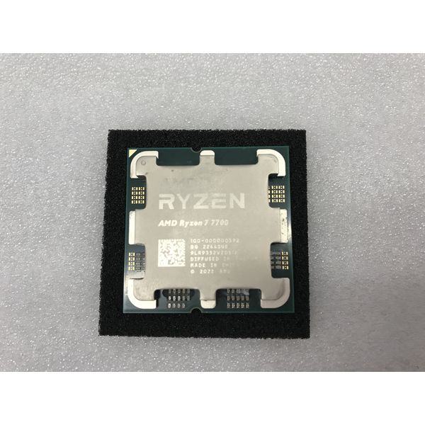 AMD 〔中古〕Ryzen 7 7700 〔3.8GHz／Socket AM5〕（中古1ヶ月