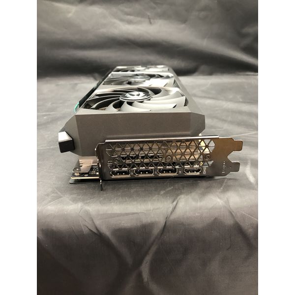 ZOTAC 〔中古〕GEFORCE RTX 3090 Ti AMP EXTREME HOLO ZT