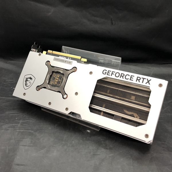 MSI 〔中古〕GeForceRTX4070TiSUPER16GGAMINGXSLIMWHITE（中古1