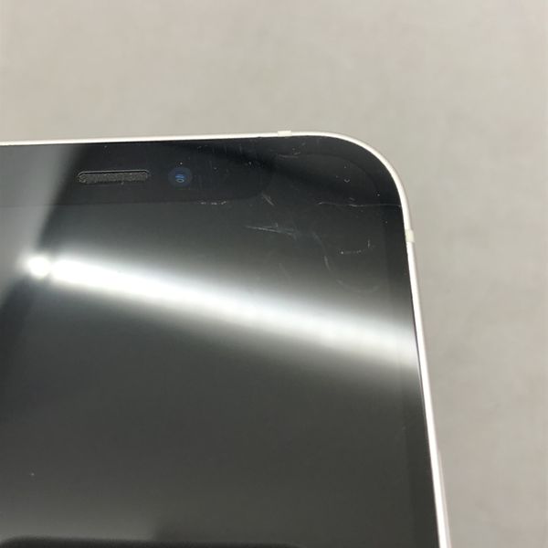 APPLE 〔中古〕iPhone12 mini 128GB ホワイト MGDM3J/A au APPLE 〔中古〕iPhone12 mini 128GB ホワイト MGDM3J/A au