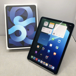 APPLE 〔中古〕iPad Air4 (第4世代) Wi-Fiモデル 64GB スカイ