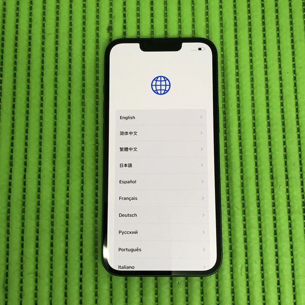 MNGH3J/A iPhone13 Green 256GB【中古】 APPLE 〔中古〕iPhone13 256GB グリーン MNGH3J／A docomo（中古