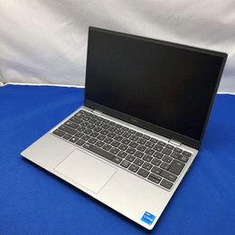 DELL 〔中古〕Inspiron 15 5567 P66F001 Celeron プロセッサー 3865U