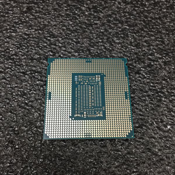 インテル® Core™ i7-8700 プロセッサー 6個 Intel 〔中古〕インテル® Core™ i7 プロセッサー 8700 〔3.2GHz