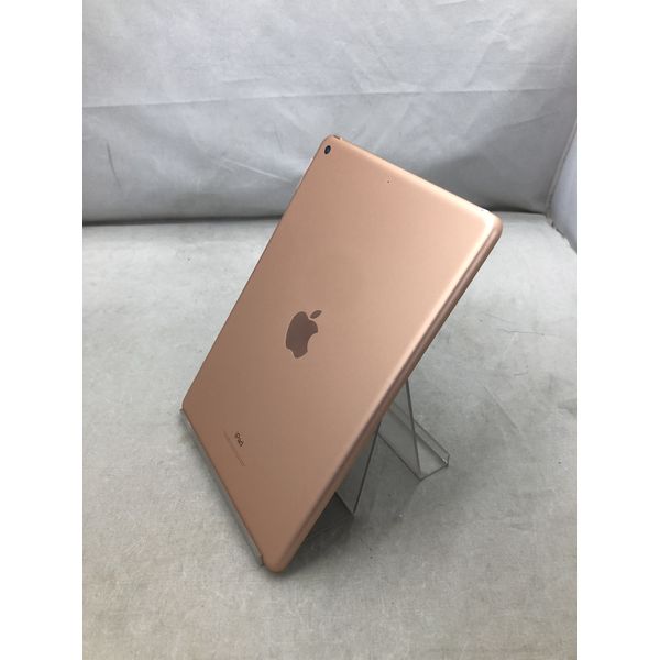 APPLE 〔中古〕iPad 第6世代 32GB ゴールド MRJN2J／A Wi-Fi