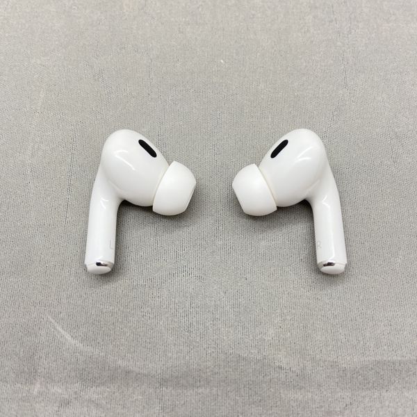 Apple airpods 中古 Apple 【中古】AirPods with Wireless Charging Case MRXJ2J-A