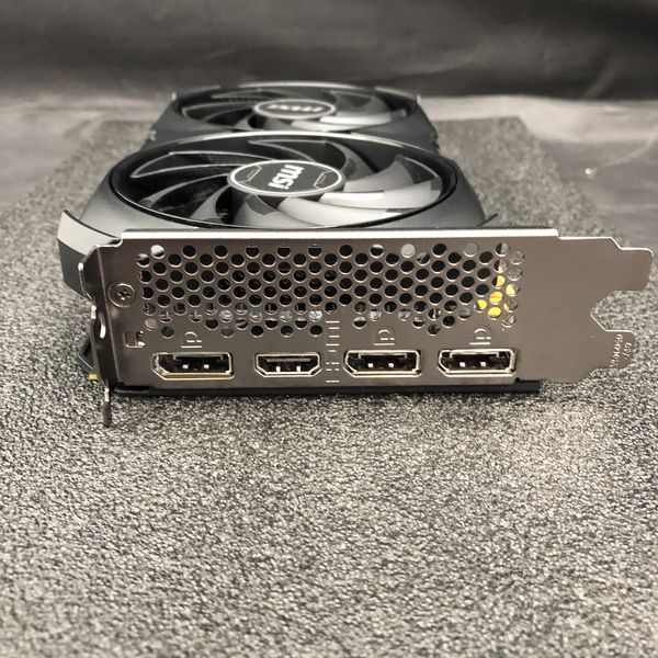 MSI GEFORCE RTX 4060 VENTUS 2X BLACK　中古品 中古】MSI GeForce RTX 4060 VENTUS 2X BLACK 8G OC RTX4060/8GB