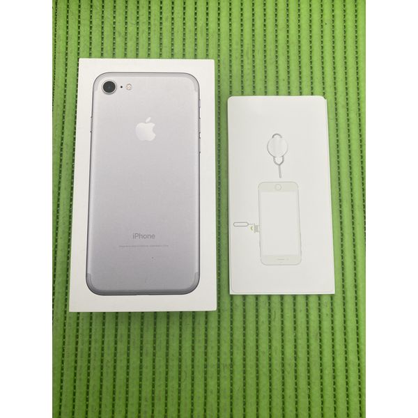 【iPhone7 32GB ドコモネットワーク】中古　美品　画面割れなし iPhone 7 中古一覧｜SIMフリー・キャリア - 価格.com