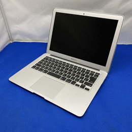 〔中古〕MacBook Air 13.3-inch Mid-2017 MQD32J/A (第5世代)デュアルコア Intel® Core™ i5 プロセッサー (1.8GHz)/8GB/128GB SSD/Intel HD Graphics 6000(中古1ヶ月保証)