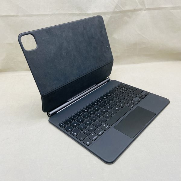 APPLE 〔中古〕11インチ iPad Pro 第2世代用 MagicKeyboard 日本語(JIS