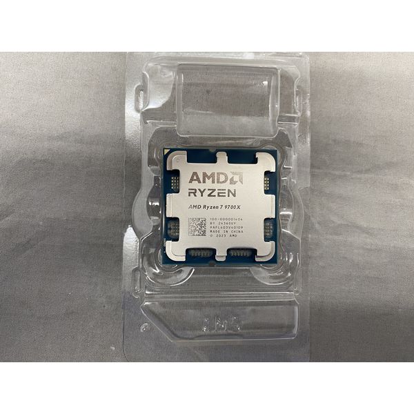 AMD 〔中古〕Ryzen 7 9700X〔3.8GHz／SOCKET AM5〕（中古1ヶ月保証