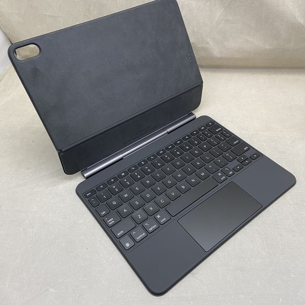 APPLE 〔中古〕11 iPadAir(M3) MagicKeyboard 英語(US)（中古1ヶ月保証