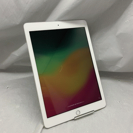 APPLE 〔中古〕iPad (第6世代) Wi-Fiモデル 32GB シルバー MR7G2J/A