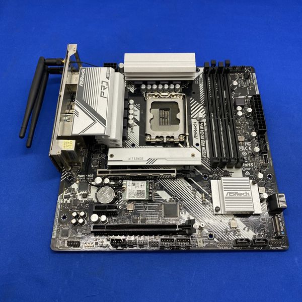 ASRock 〔中古〕B760M Pro RS/D4 WiFi（中古1ヶ月保証） | パソコン
