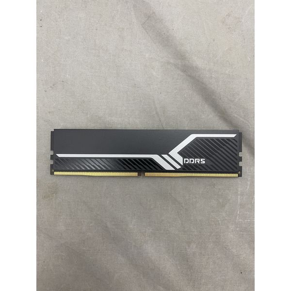 ノーブランド 〔中古〕デスクトップ用メモリ DDR5-5600 16GB（中古1