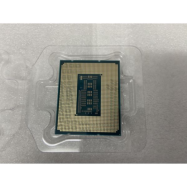 Intel 〔中古〕インテル® Core™ i7 プロセッサー 14700KF 〔3.4GHz