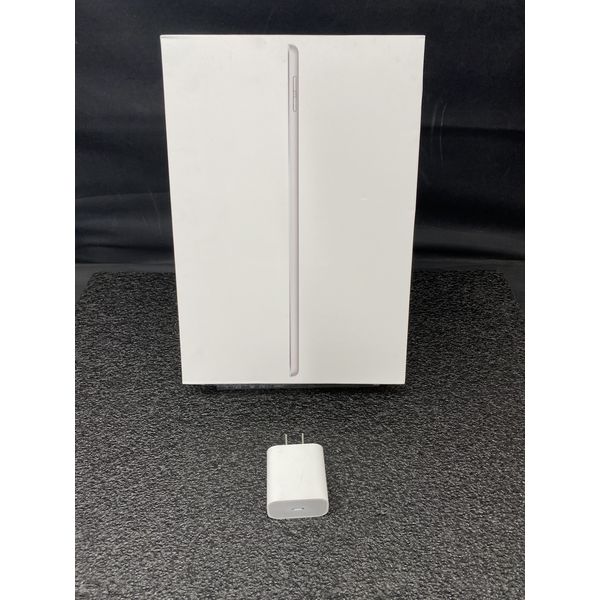 APPLE 〔中古〕iPad 第9世代 64GB シルバー MK493J/A SIMフリー（中古1