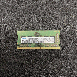 中古：ノートPC用メモリ 8GB DDR4 3200MHz 9枚 ノーブランド 〔中古〕DDR4 2666 8GB ノート用メモリ（中古1ヶ月保証