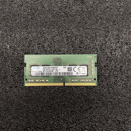 ノーブランド 〔中古〕DDR4 2666 8GB ノート用メモリ（中古1ヶ月保証