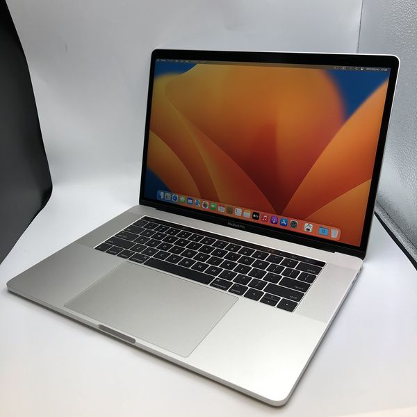 MacBook pro 15インチ 2017