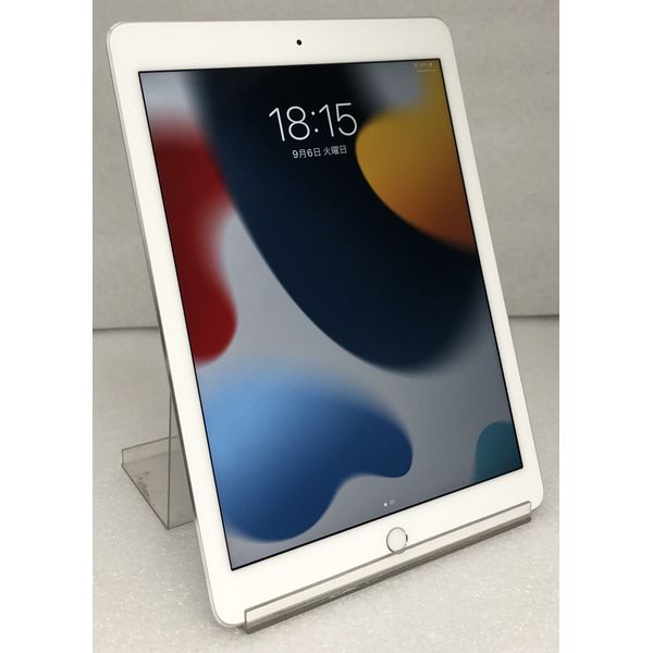 APPLE 〔中古〕iPad Pro 9.7インチ 32GB シルバー MLPX2J/A docomo SIM