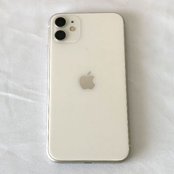APPLE 〔中古〕即納 iPhone11 64GB ホワイト MWLU2J/A docomo対応端末